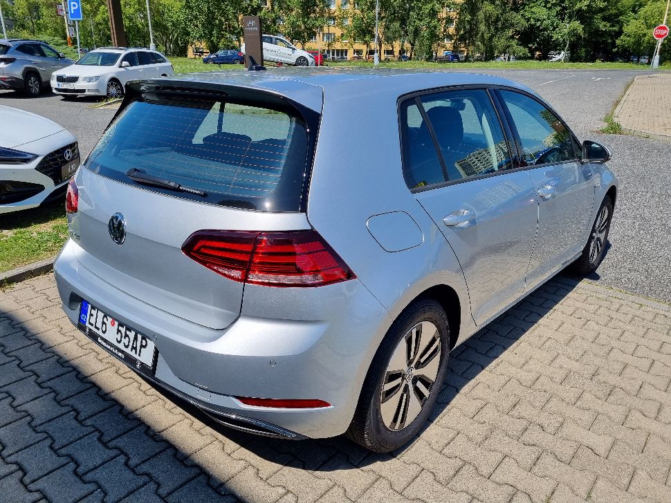 Volkswagen e-Golf EV Highline